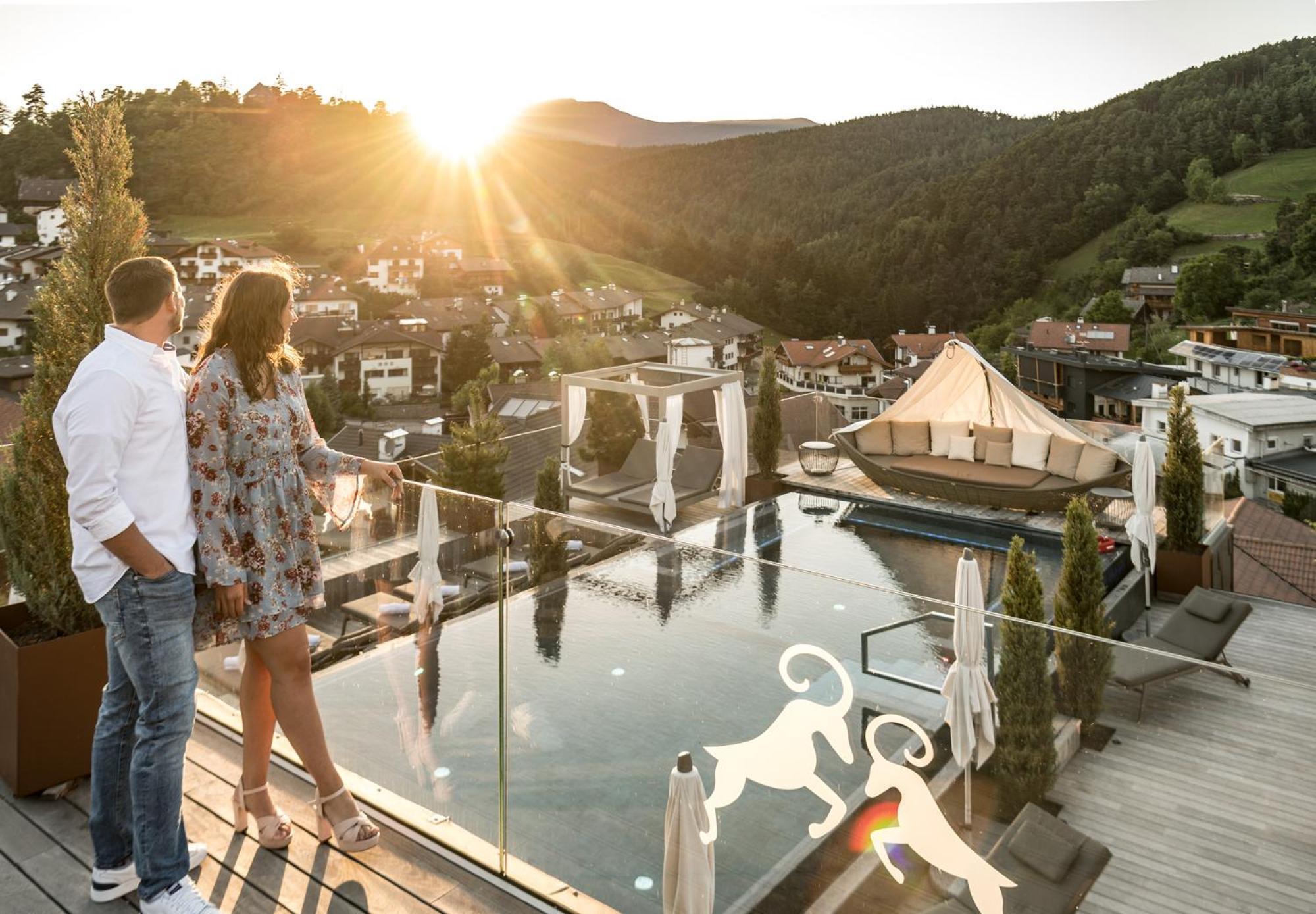 Abinea Dolomiti Romantic Spa Castelrotto Exteriör bild